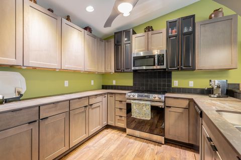 Tiny photo for 39 Dragoon Court, Rossville, GA 30741 (MLS # 1525961)