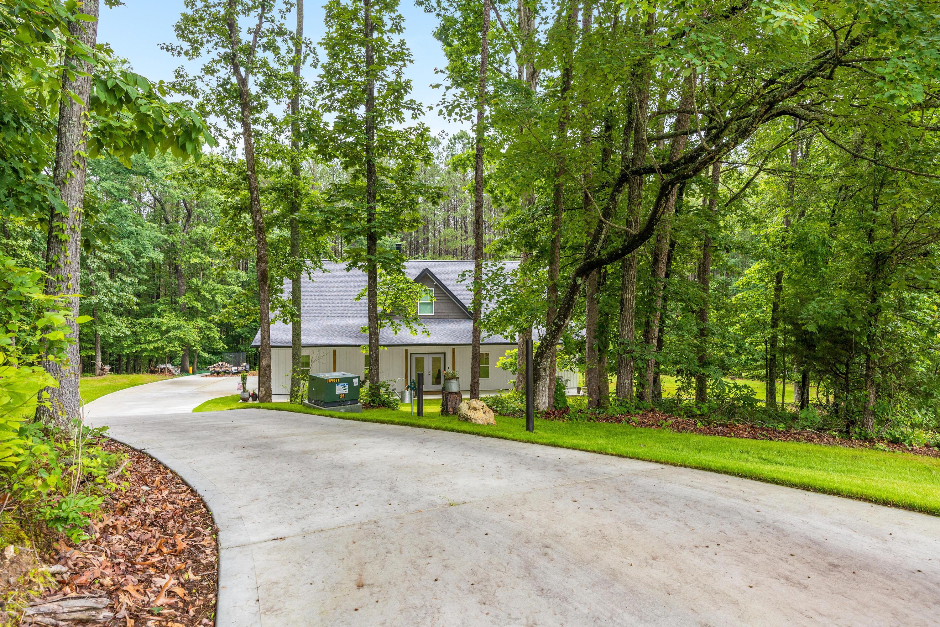 8331 Troubadour Way, Ooltewah, Tennessee image 1