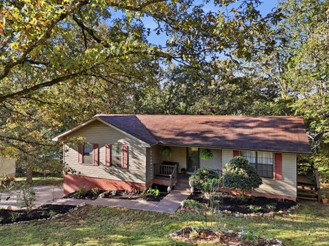 Photo of 714 Nickajack Circle, Jasper, TN 37347 (MLS # 1544432)