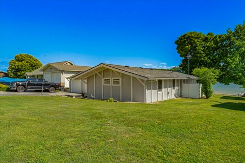 Tiny photo for 1648 Canal Lane, Dandridge, TN 37725 (MLS # 1512959)