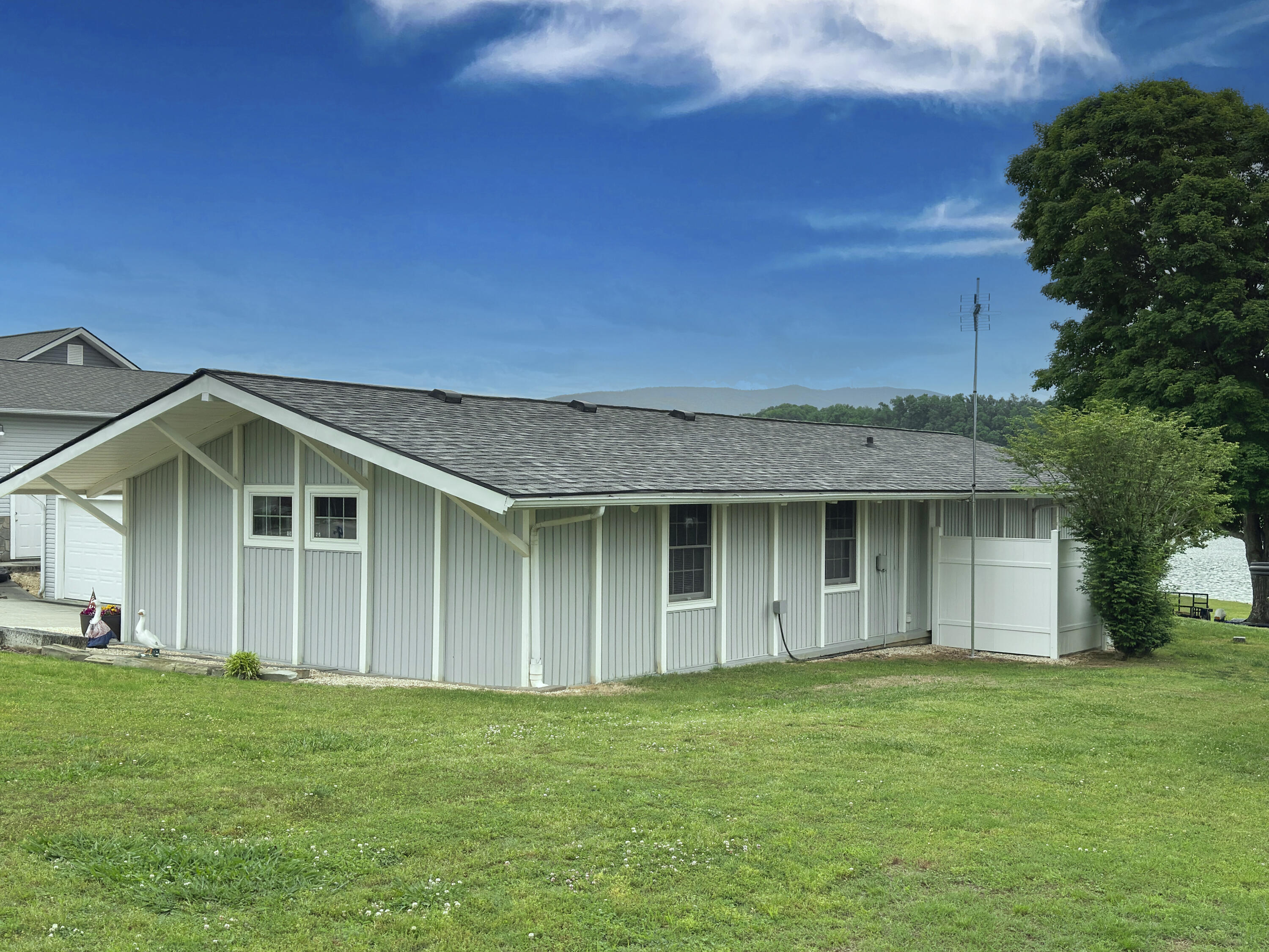 1648 Canal Lane, Dandridge, Tennessee image 28
