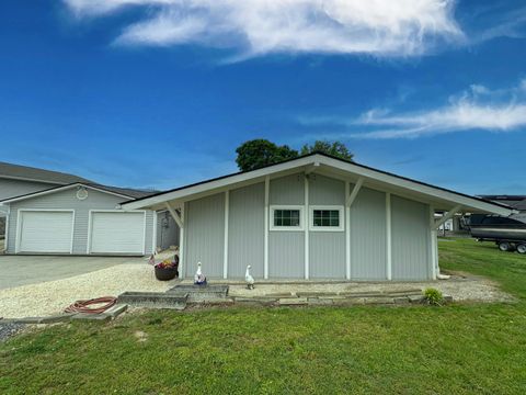 Tiny photo for 1648 Canal Lane, Dandridge, TN 37725 (MLS # 1512959)
