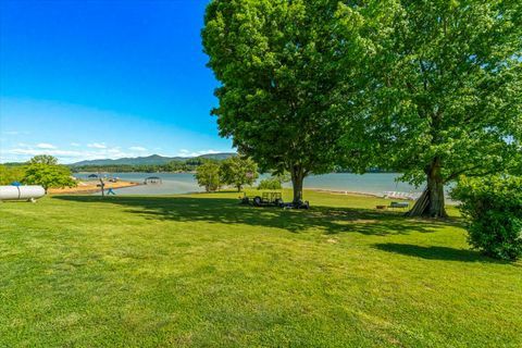 Tiny photo for 1648 Canal Lane, Dandridge, TN 37725 (MLS # 1512959)