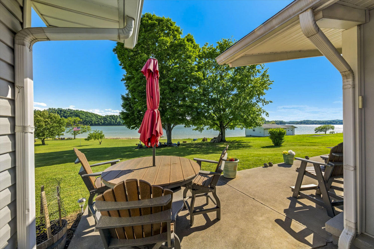 1648 Canal Lane, Dandridge, Tennessee image 23