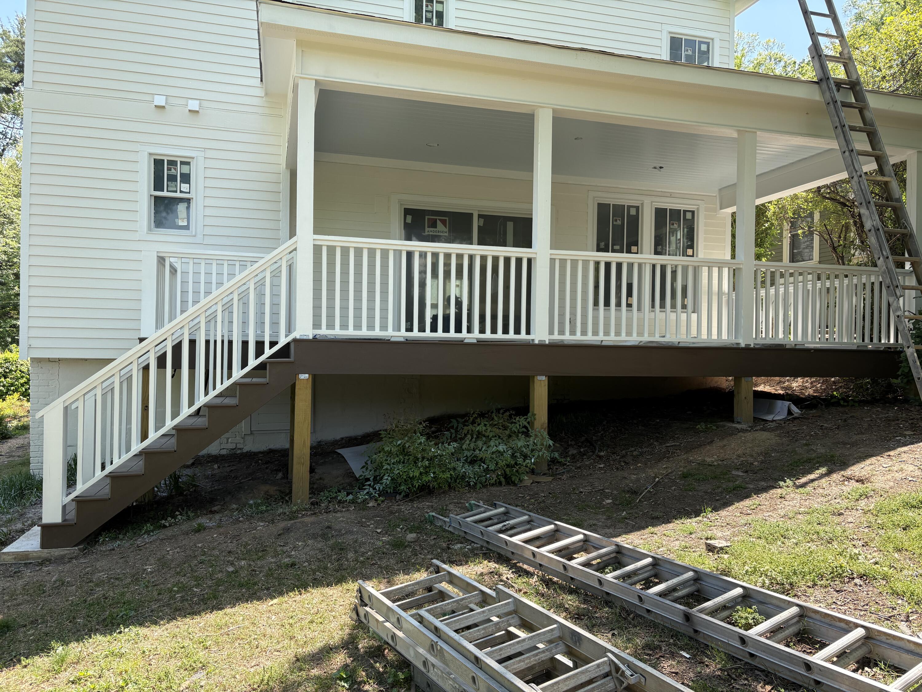 Chattanooga, Tennessee, 37405, United States, 4 Bedrooms Bedrooms, ,5 BathroomsBathrooms,Residential,Pending,2022353