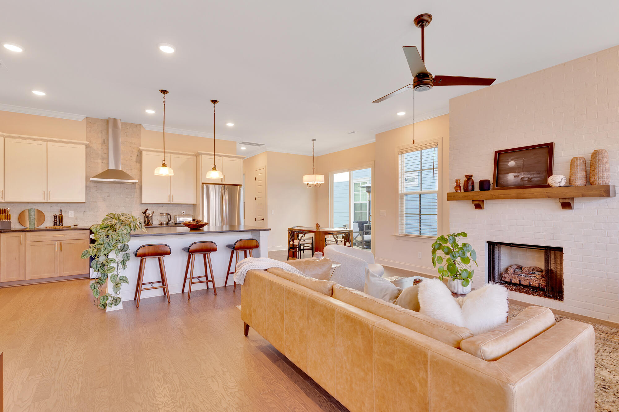 6512 Wanda Lane