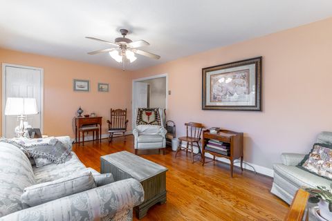 Tiny photo for 1422 August Drive, Hixson, TN 37343 (MLS # 1529069)