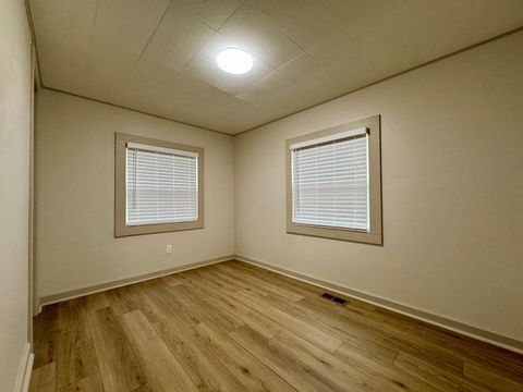 Tiny photo for 975 Beason Drive, Chattanooga, TN 37405 (MLS # 1527453)