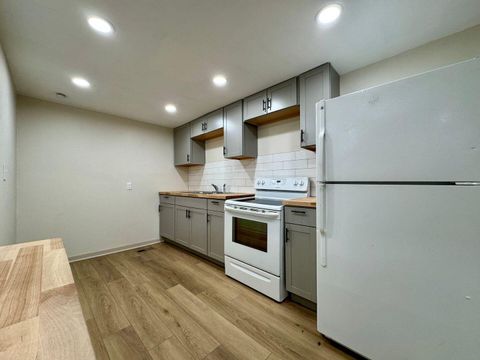 Tiny photo for 975 Beason Drive, Chattanooga, TN 37405 (MLS # 1527453)