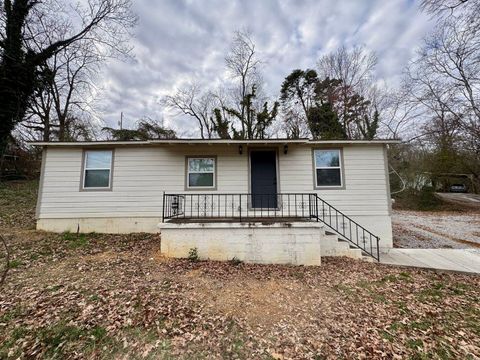 Tiny photo for 975 Beason Drive, Chattanooga, TN 37405 (MLS # 1527453)