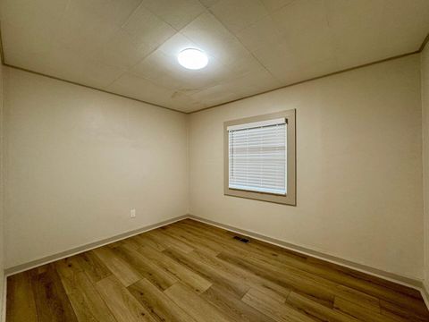 Tiny photo for 975 Beason Drive, Chattanooga, TN 37405 (MLS # 1527453)