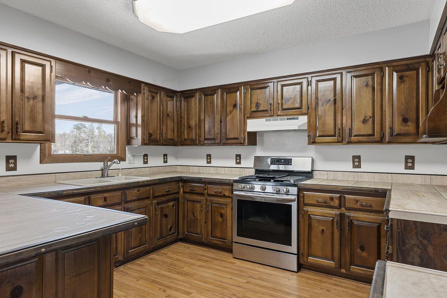 9575 Cherokee Trail, Crossville, Tennessee image 3
