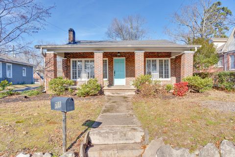Photo of 711 Dallas Road, Chattanooga, TN 37405 (MLS # 1525708)