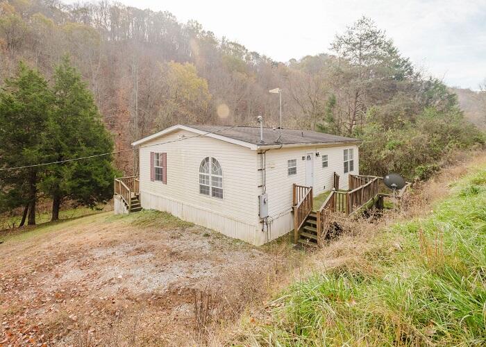 1761 Goodwater Road, Bybee, Tennessee image 8