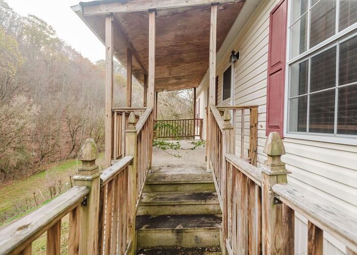 1761 Goodwater Road, Bybee, Tennessee image 11