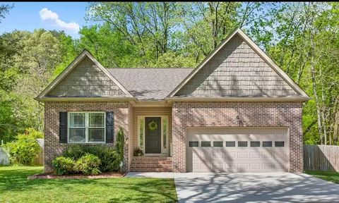 Photo of 635 Gadd Road, Hixson, TN 37343 (MLS # 1532705)