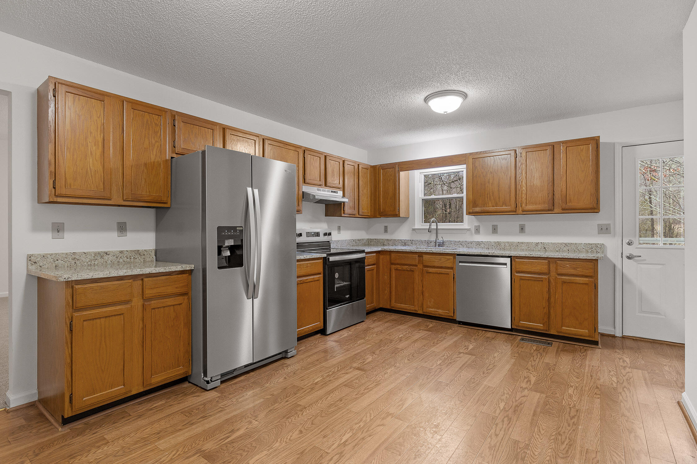 Ooltewah, Tennessee 37363, United States, 3 Bedrooms Bedrooms, ,2 BathroomsBathrooms,Residential,Contingent,9734