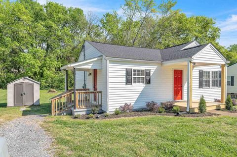 Homes For Sale - 2008 Westside Drive<br/> Cleveland, TN 37311