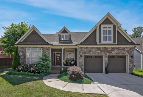 Photo of 8312 Glenshire Lane, Chattanooga, TN 37421 (MLS # 1535234)