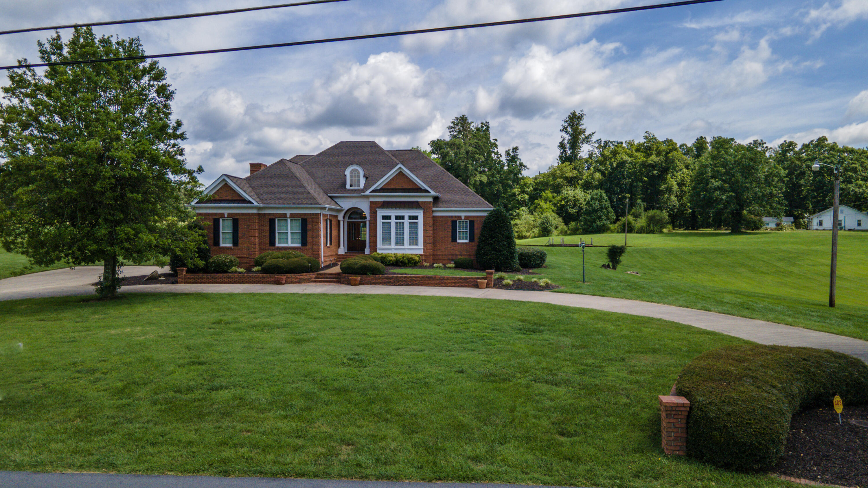 Photo 71 of 84 of 638 SW Harris Creek Road Sw Rd house