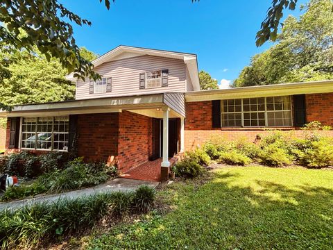 4740 Mouse Creek Road NW Cleveland TN 37312