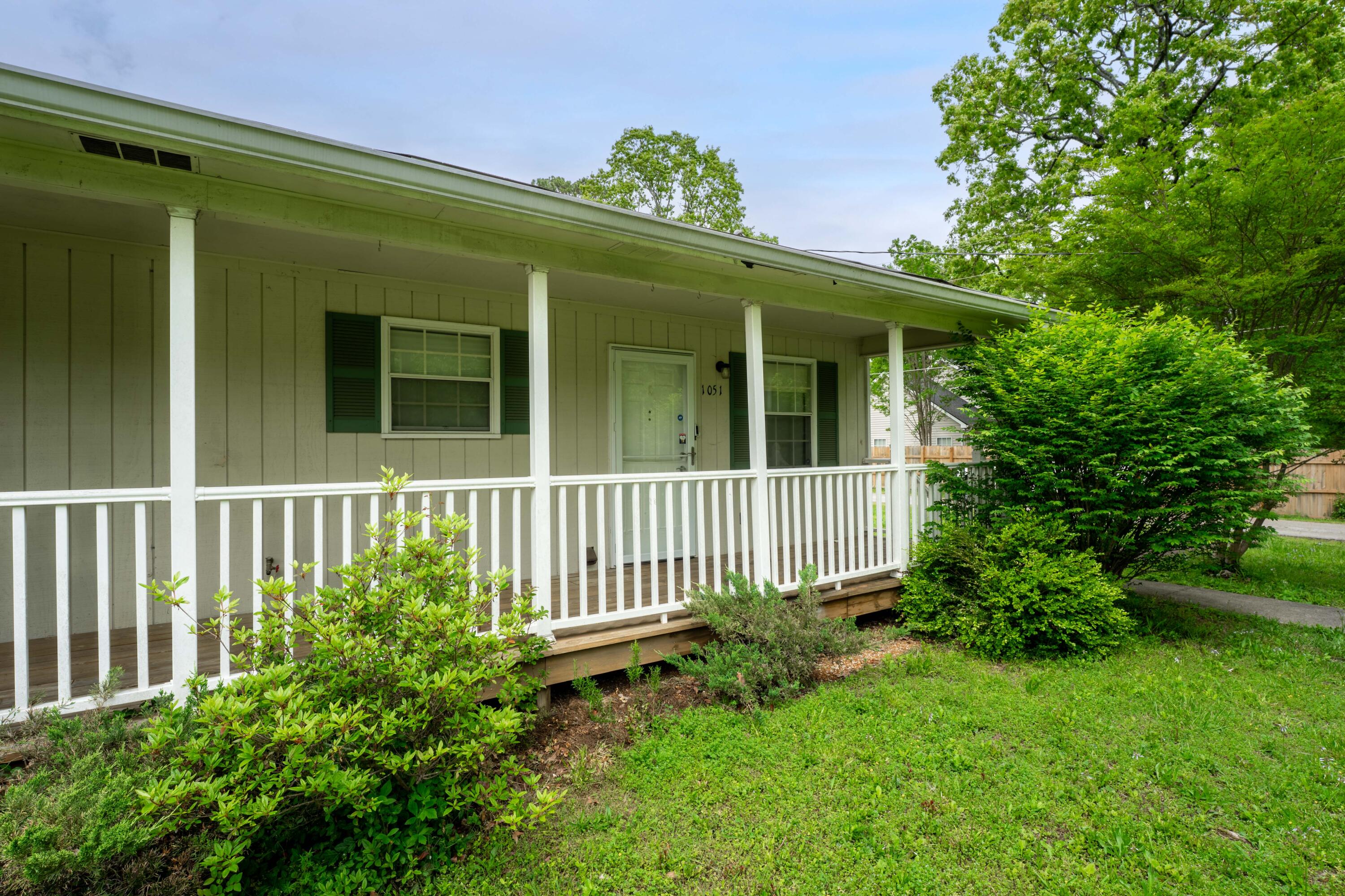 1051 Givens Road, Chattanooga, Tennessee image 2