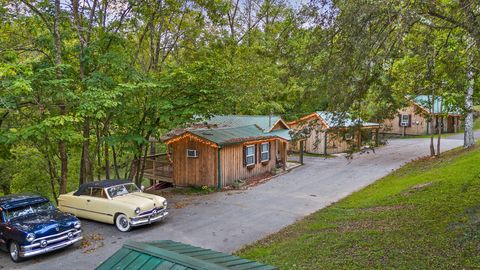 Photo of 9112 Highway 41, Ringgold, GA 30736 (MLS # 1529511)