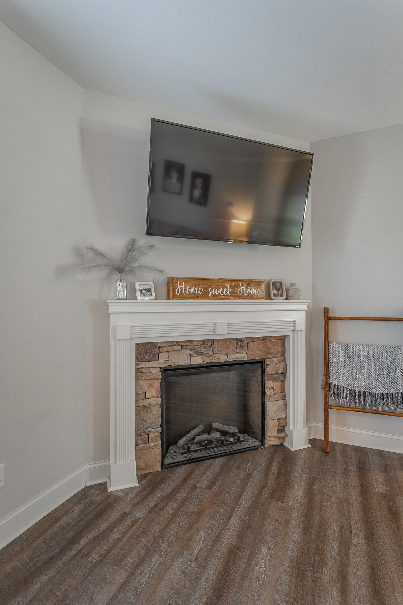 351 Franklin Circle