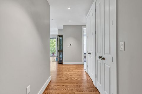 Tiny photo for 4 Cherokee Boulevard, Chattanooga, TN 37405 (MLS # 1519701)