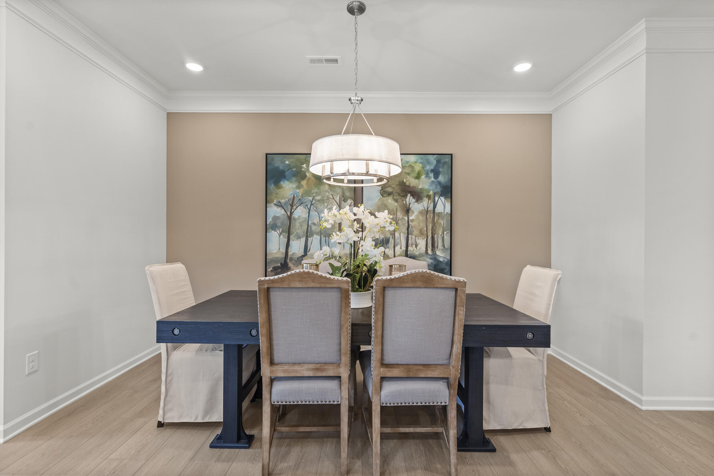 8820 Meadowvale Court