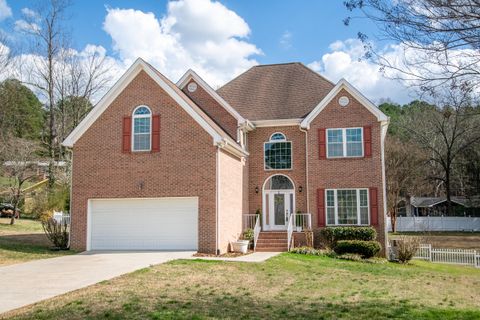 Photo of 8706 Flowerdale Drive, Chattanooga, TN 37421 (MLS # 1529945)