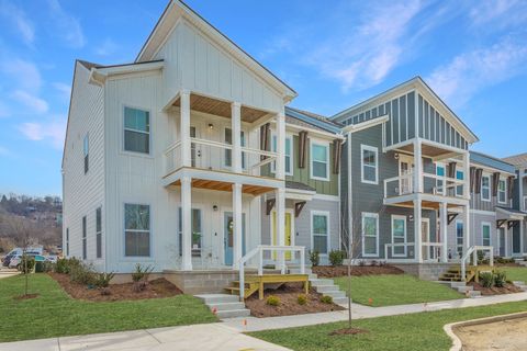 Photo of 1590 S Watkins Street, Chattanooga, TN 37404 (MLS # 1521652)