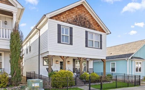 Photo of 1449 Madison Street, Chattanooga, TN 37408 (MLS # 1530636)