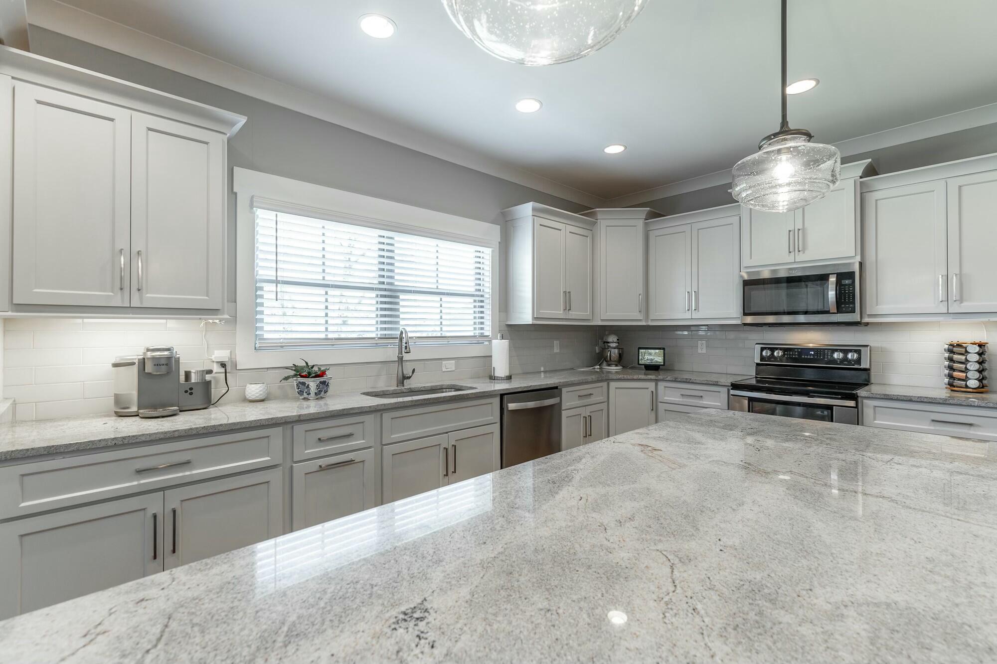6130 Breezy Hollow Lane, Harrison, Tennessee image 17
