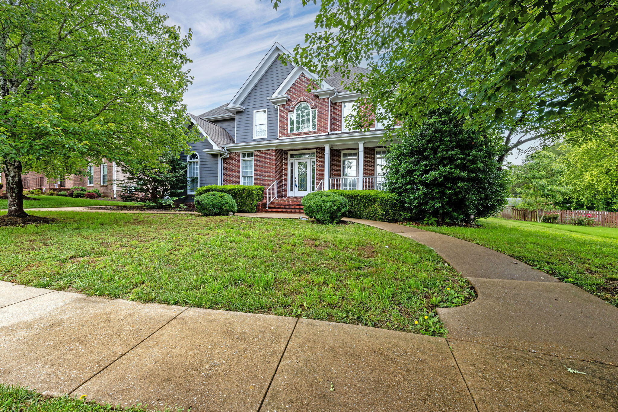 1051 Norfolk Green Circle, Chattanooga, Tennessee image 2
