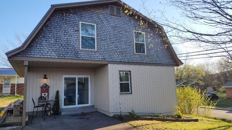 Photo of 14 Titans Lane, Pikeville, TN 37367 (MLS # 1538564)
