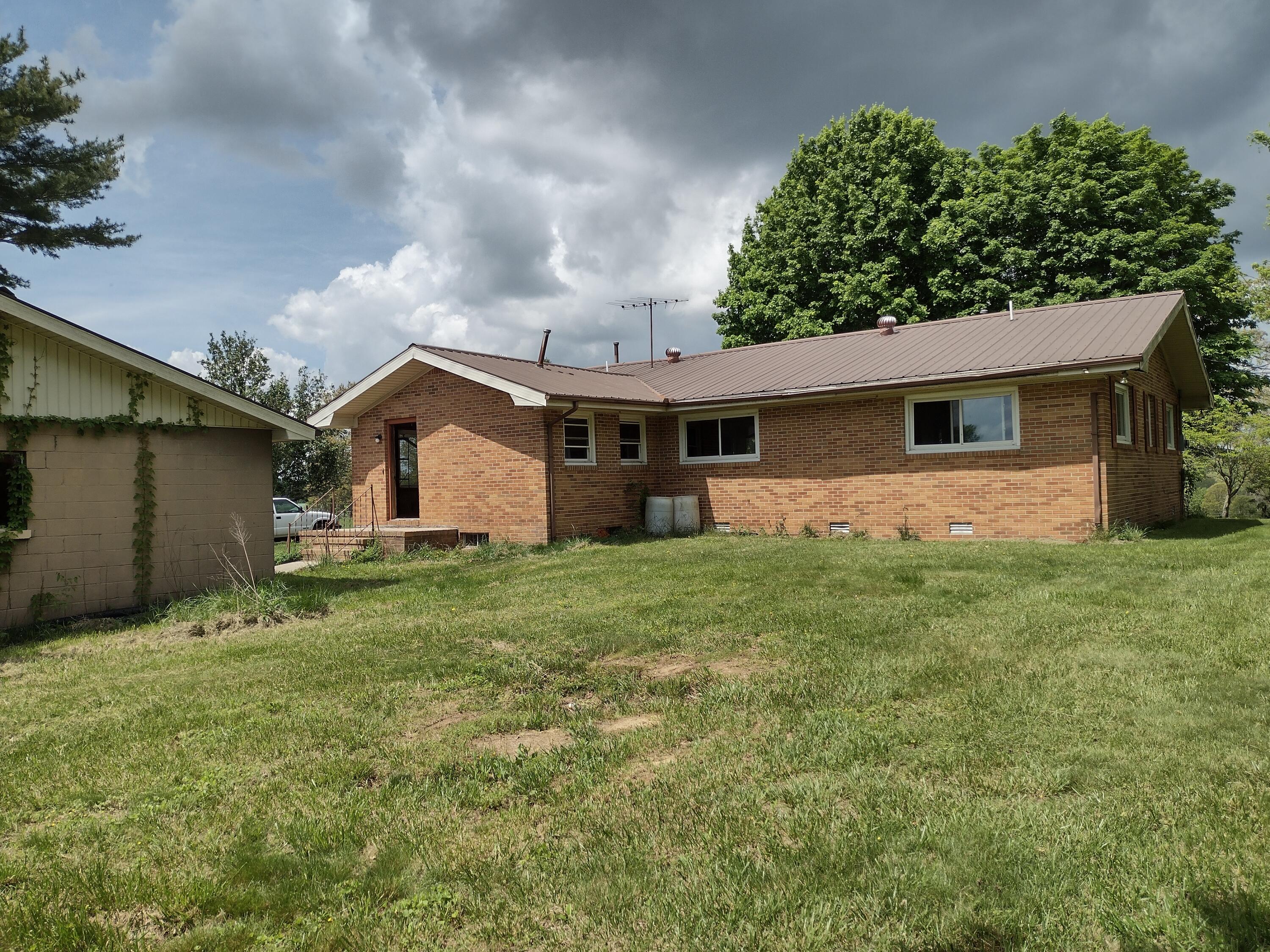 180 Jacks Branch Road, Pikeville, Tennessee image 4