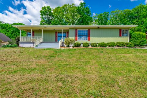 Photo of 114 Coburn Drive, Chattanooga, TN 37415 (MLS # 1532846)