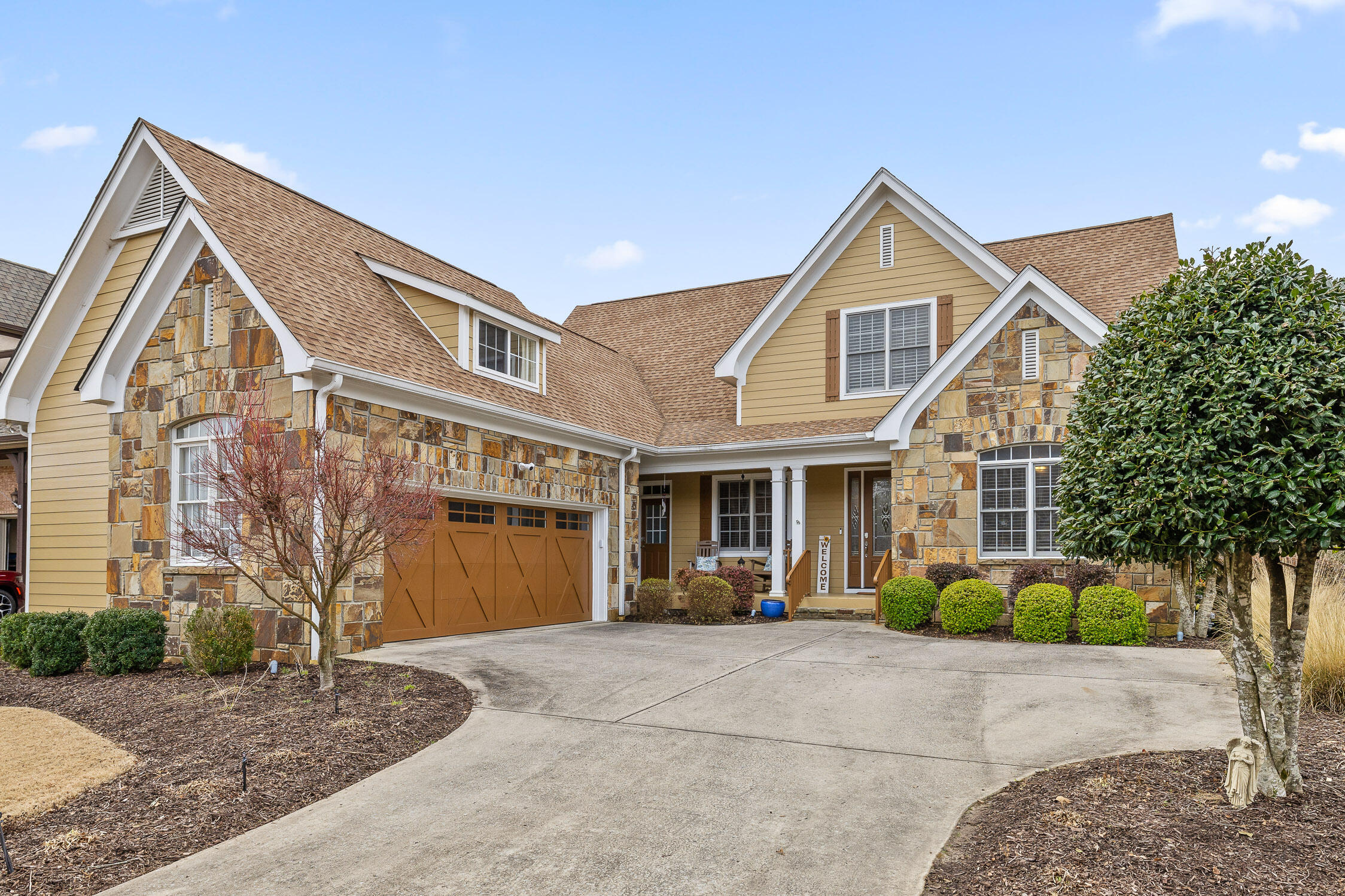 725 Black Creek Drive, Chattanooga, Tennessee image 1