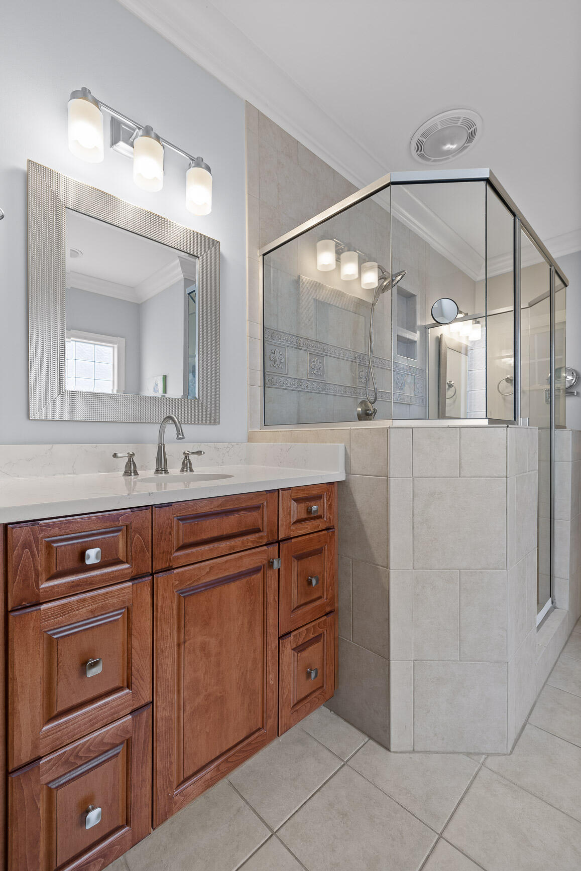 725 Black Creek Drive, Chattanooga, Tennessee image 20