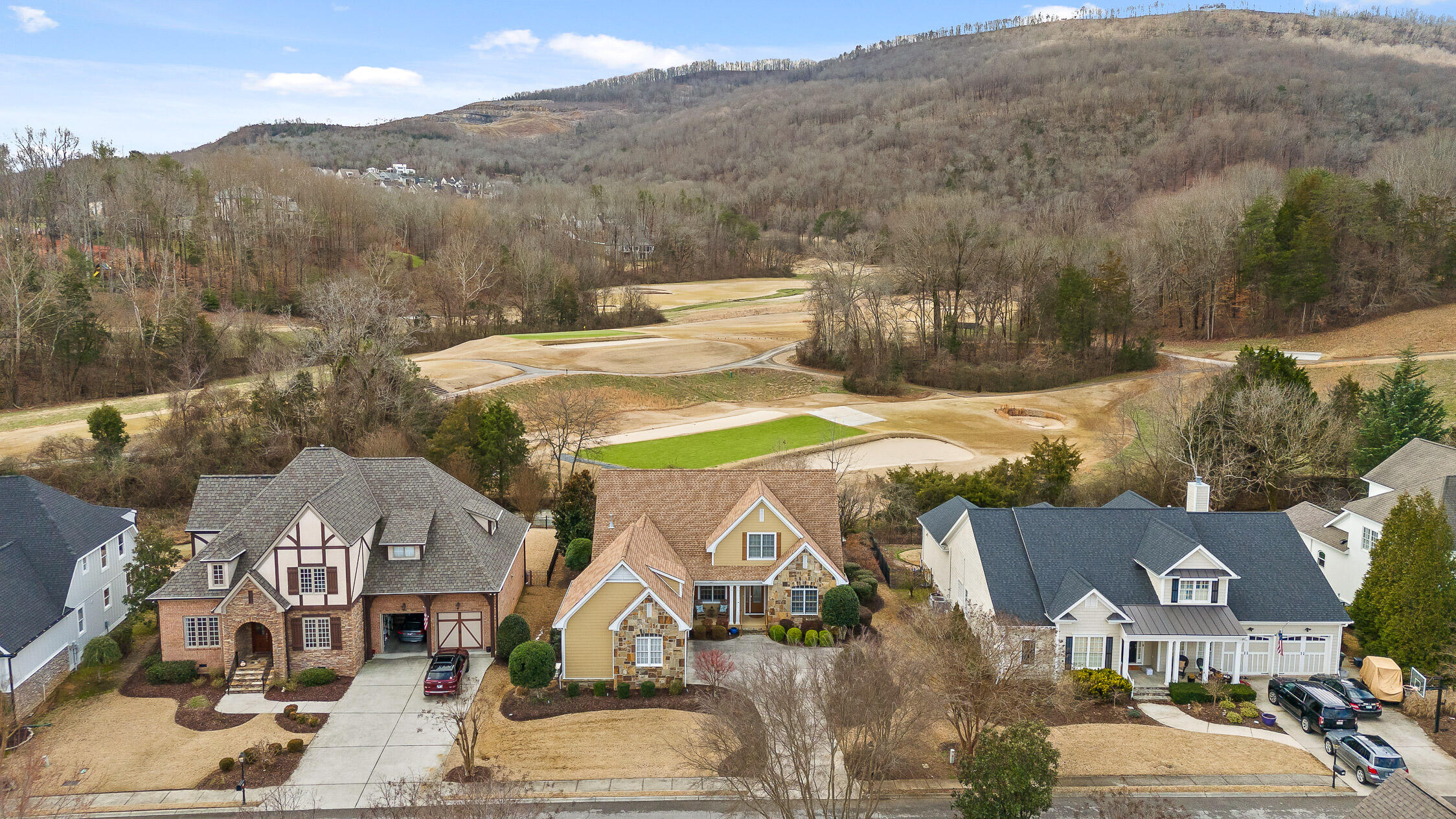 725 Black Creek Drive, Chattanooga, Tennessee image 4