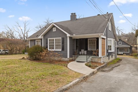Photo of 3715 Redding Road, Chattanooga, TN 37415 (MLS # 1528888)