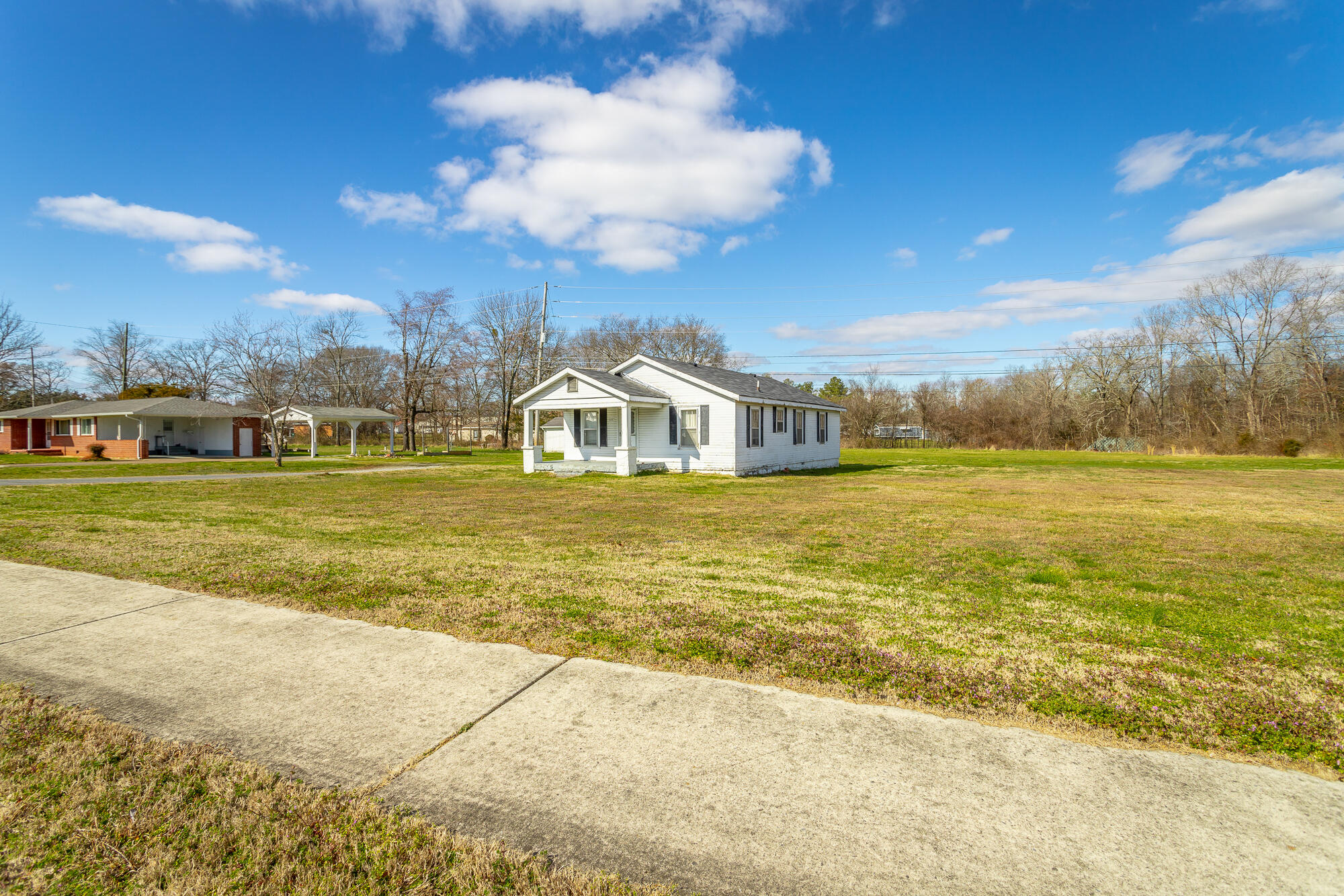 Rossville, Georgia 30741, United States, 2 Bedrooms Bedrooms, ,1 BathroomBathrooms,Residential,Active,75087