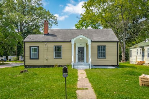 Photo of 4620 Montview Drive, Chattanooga, TN 37411 (MLS # 1519606)