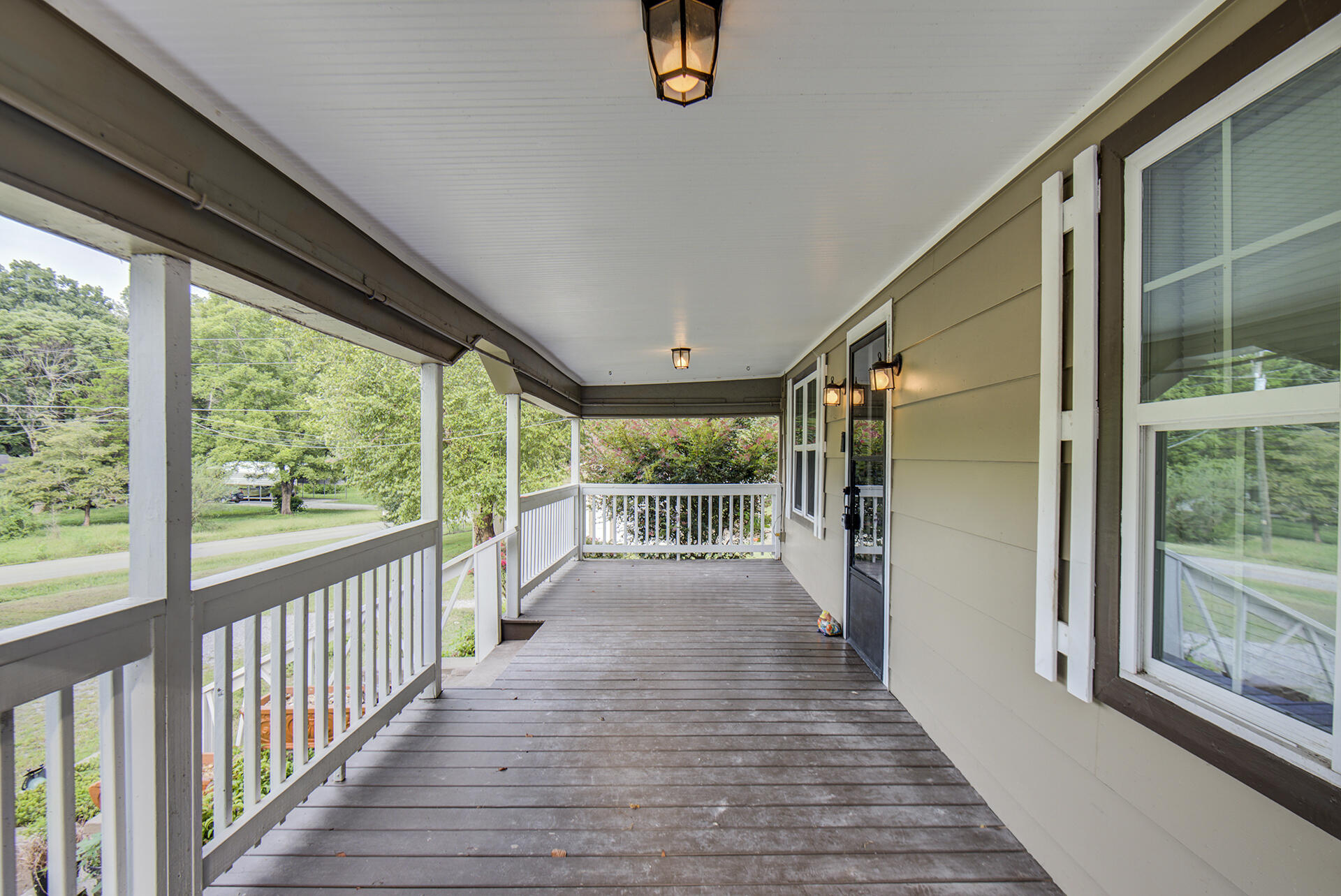 1323 N Long Hollow Road