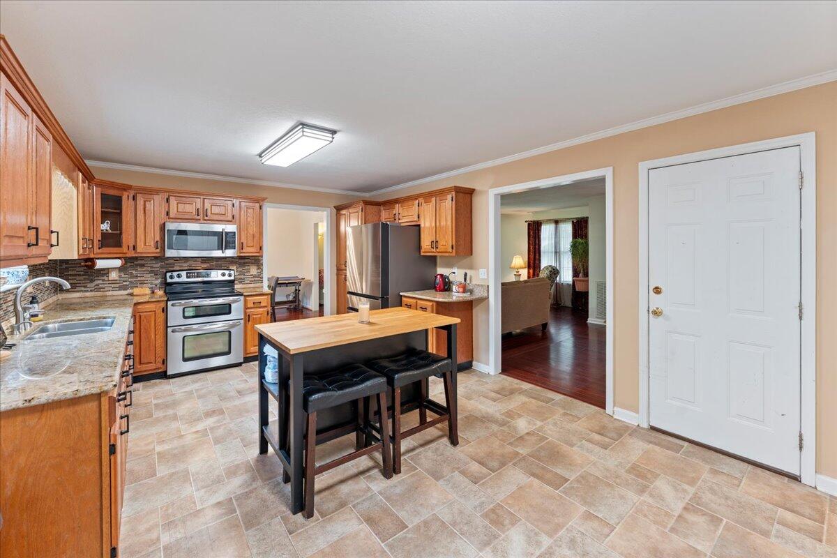 8928 Brookhill Drive, Hixson, Tennessee image 12
