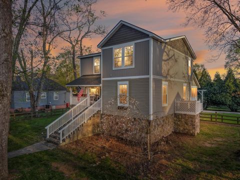 8 W 8th Street Chickamauga GA 30707