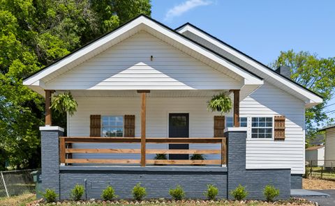 Photo of 1511 E 13th Street, Chattanooga, TN 37404 (MLS # 1532680)