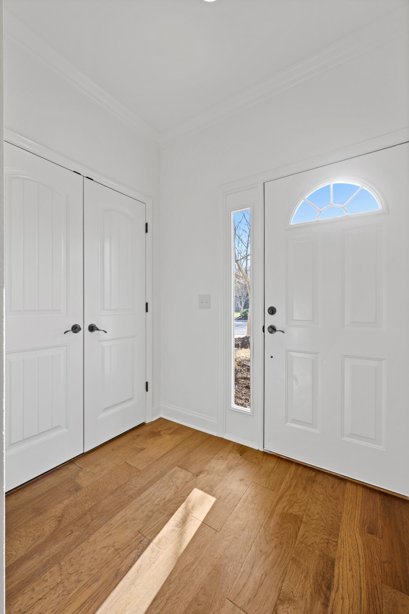 6930 Village Lake Circle, Chattanooga, Tennessee image 2