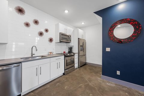 Tiny photo for 510 E Main Street, Chattanooga, TN 37408 (MLS # 1530363)